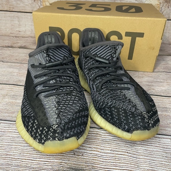Yeezy Boost 350 V2 Carbon Asriel Authentic Size 7.5 - Picture 2 of 12